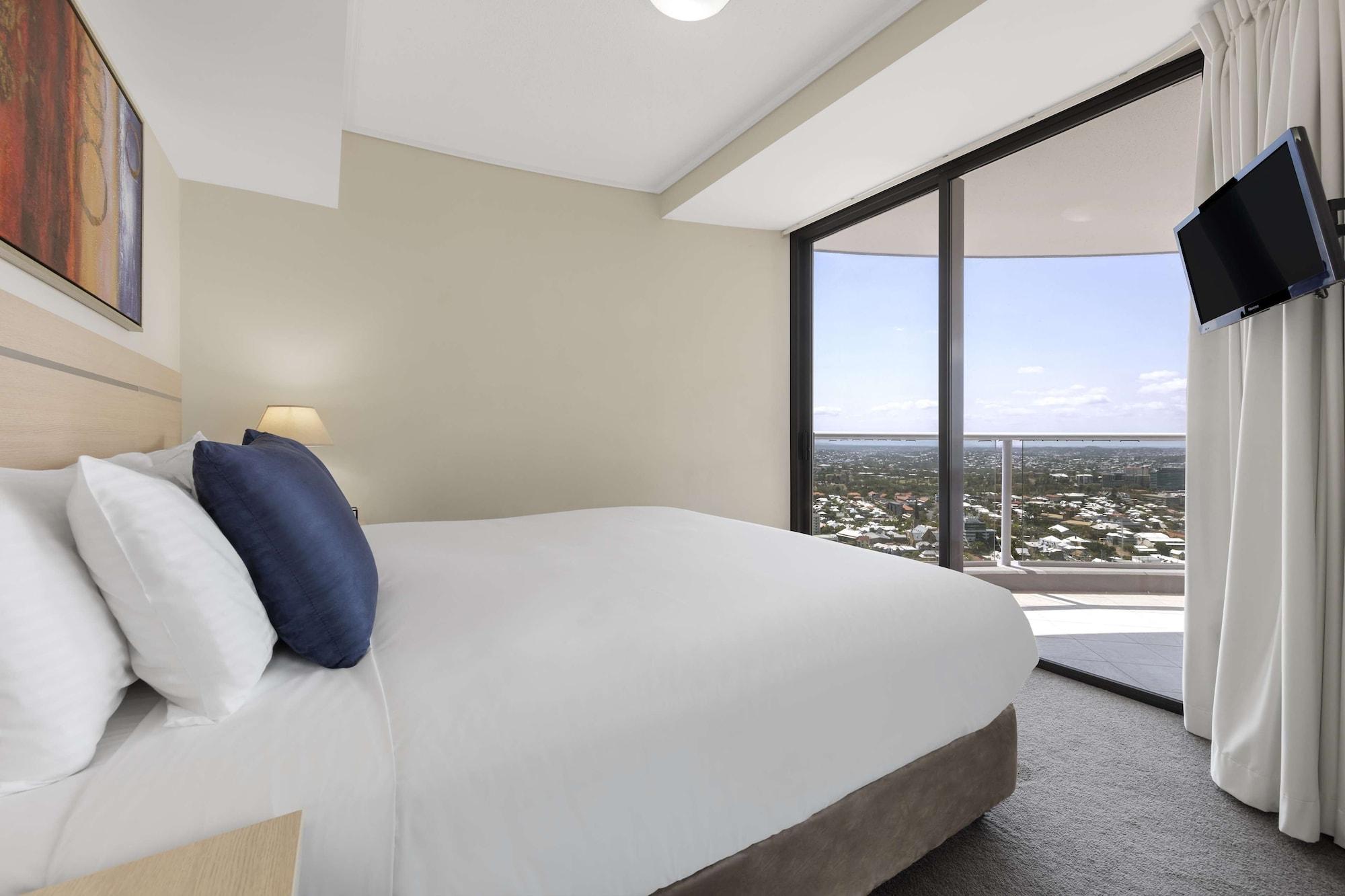 Oaks Aurora Aparthotel Brisbane