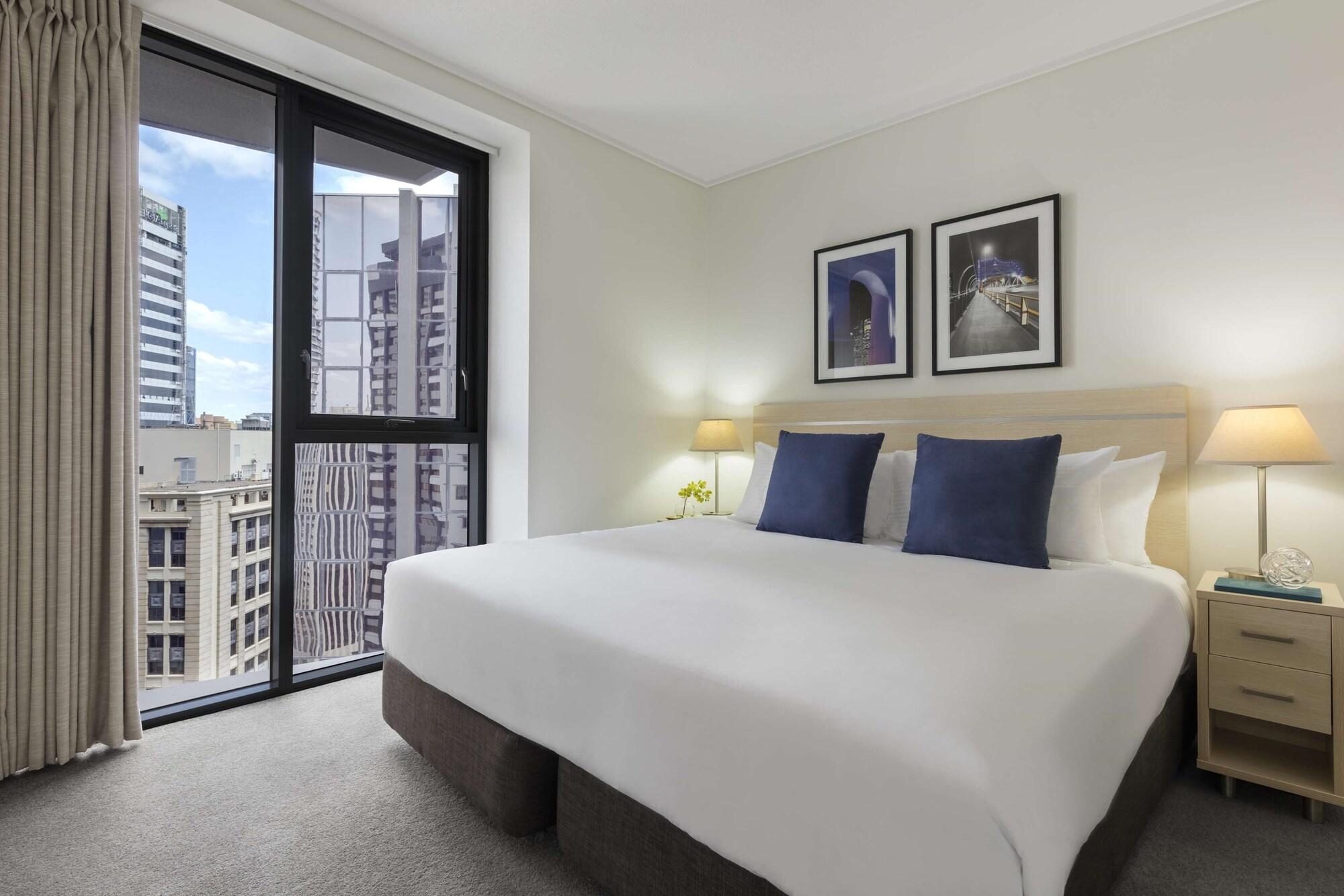 Oaks Aurora Brisbane