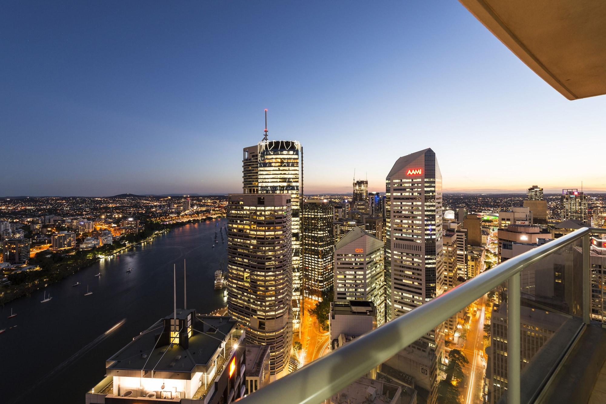 Oaks Aurora Brisbane